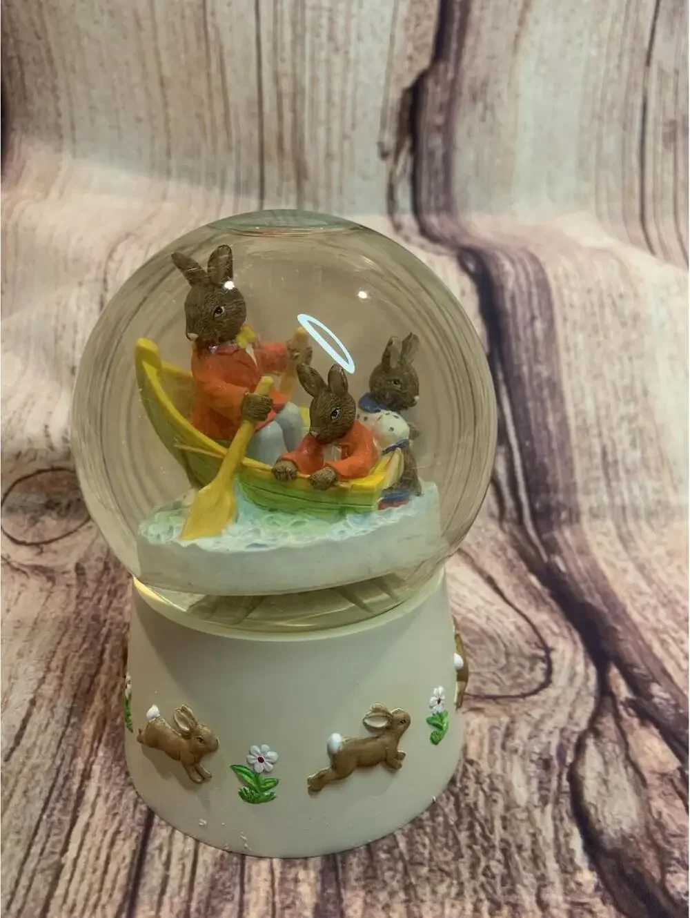 Royal Doulton Bunnykins  “Fun on the Water” Glitter Snow Globe Boat 2006